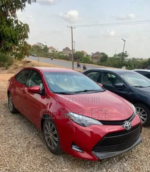 Toyota Corolla 2016 Red