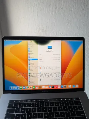 Laptop Apple MacBook Pro 2017 16GB Intel Core i7 SSD 512GB