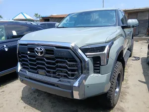 Toyota Tundra SR5 Double Cab 8.1' Bed 2024 Green