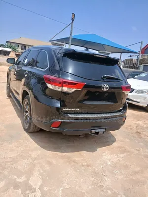 Toyota Highlander 2016 Black