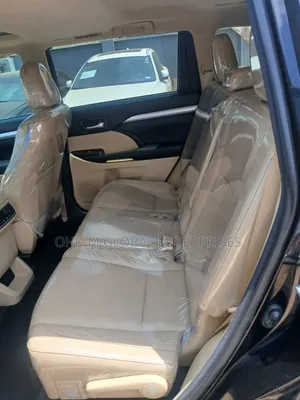 Toyota Highlander 2016 Black