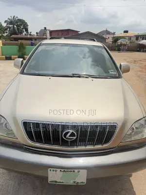 Lexus RX 2002 Gold
