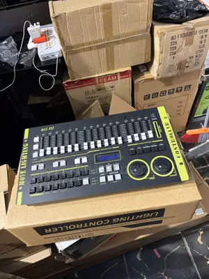 Max 512 Console