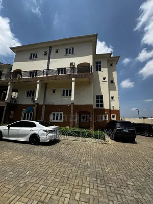 3bdrm Townhouse / Terrace in Katampe Extension for rent
