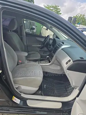 Toyota Corolla 2012 Black