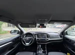 Toyota Highlander 2017 Gray