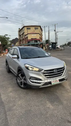Hyundai Tucson Limited AWD 2017 Silver