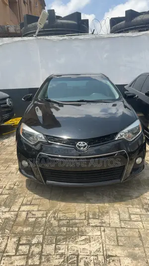 Toyota Corolla S 4dr Sedan (1.8L 4cyl CVT) 2016 Black
