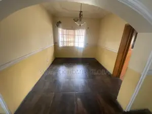 3bdrm Block of Flats in Lekki Phase 1 for rent