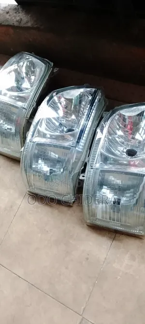 Head Light Hiace 2012