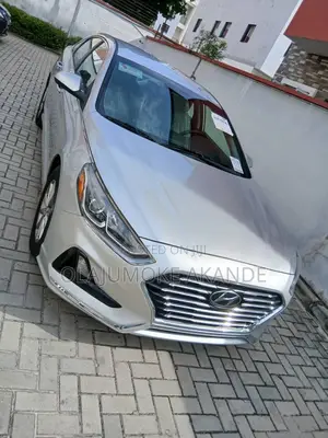 Hyundai Sonata SE 2018 Silver