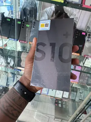 New Samsung Galaxy S10 Plus 128 GB Black