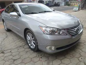 Lexus ES 350 2012 Silver
