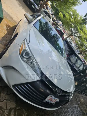 Toyota Camry 2016 White