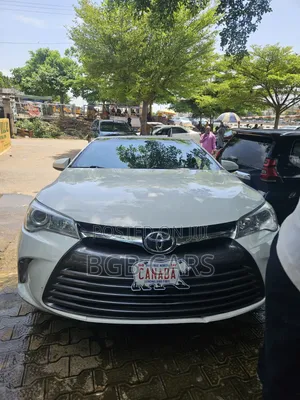 Toyota Camry 2016 White