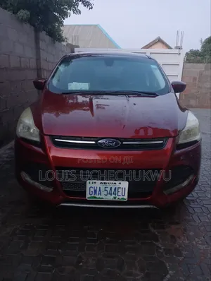 Ford Escape SE 4dr SUV (1.6L 4cyl Turbo 6A) 2014 Maroon