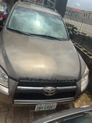 Toyota RAV4 3.5 Limited 2010 Gray