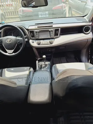 Toyota RAV4 2013