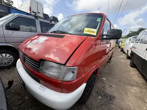 Volkswagen Transporter 2003 Red