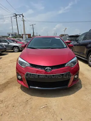 Toyota Corolla S Plus 4dr Sedan (1.8L 4cyl 6M) 2014 Red