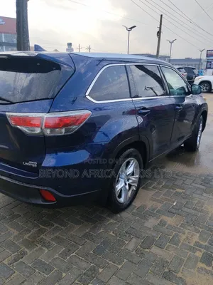 Toyota Highlander 2015 Blue