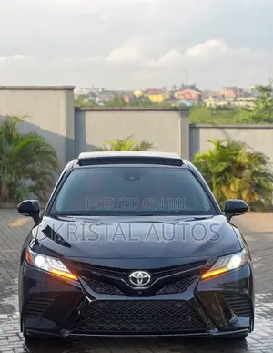 Toyota Camry XSE V6 FWD (3.5L 6cyl 8AM) 2018 Black