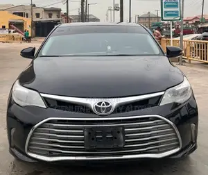 Toyota Avalon XLE Premium Sedan FWD (3.5L 6cyl 6A) 2013 Black