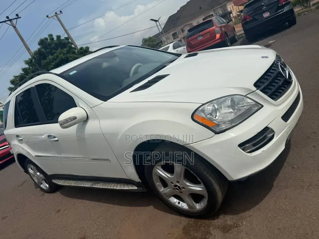 Mercedes-Benz M Class 2010 White