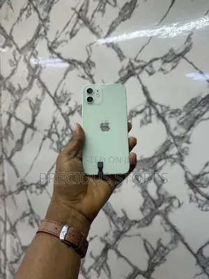 Apple iPhone 12 128 GB