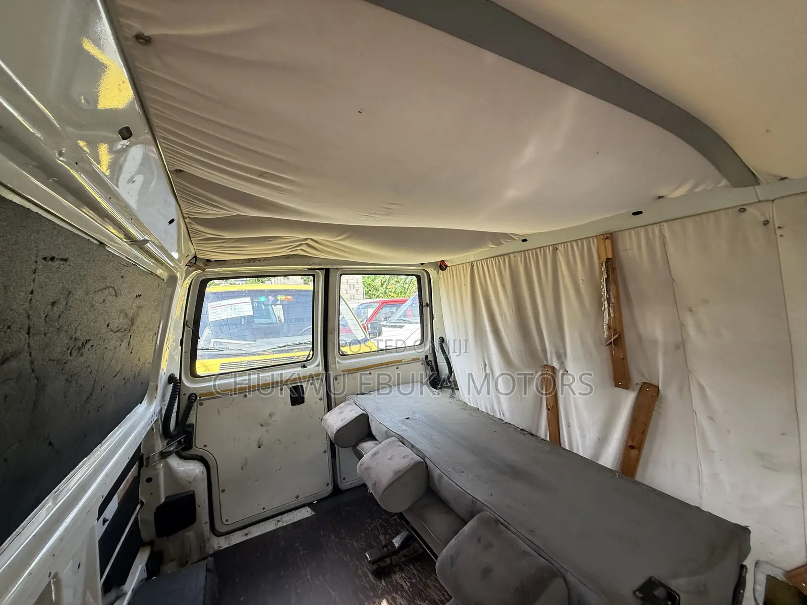 Volkswagen Transporter 2003 White
