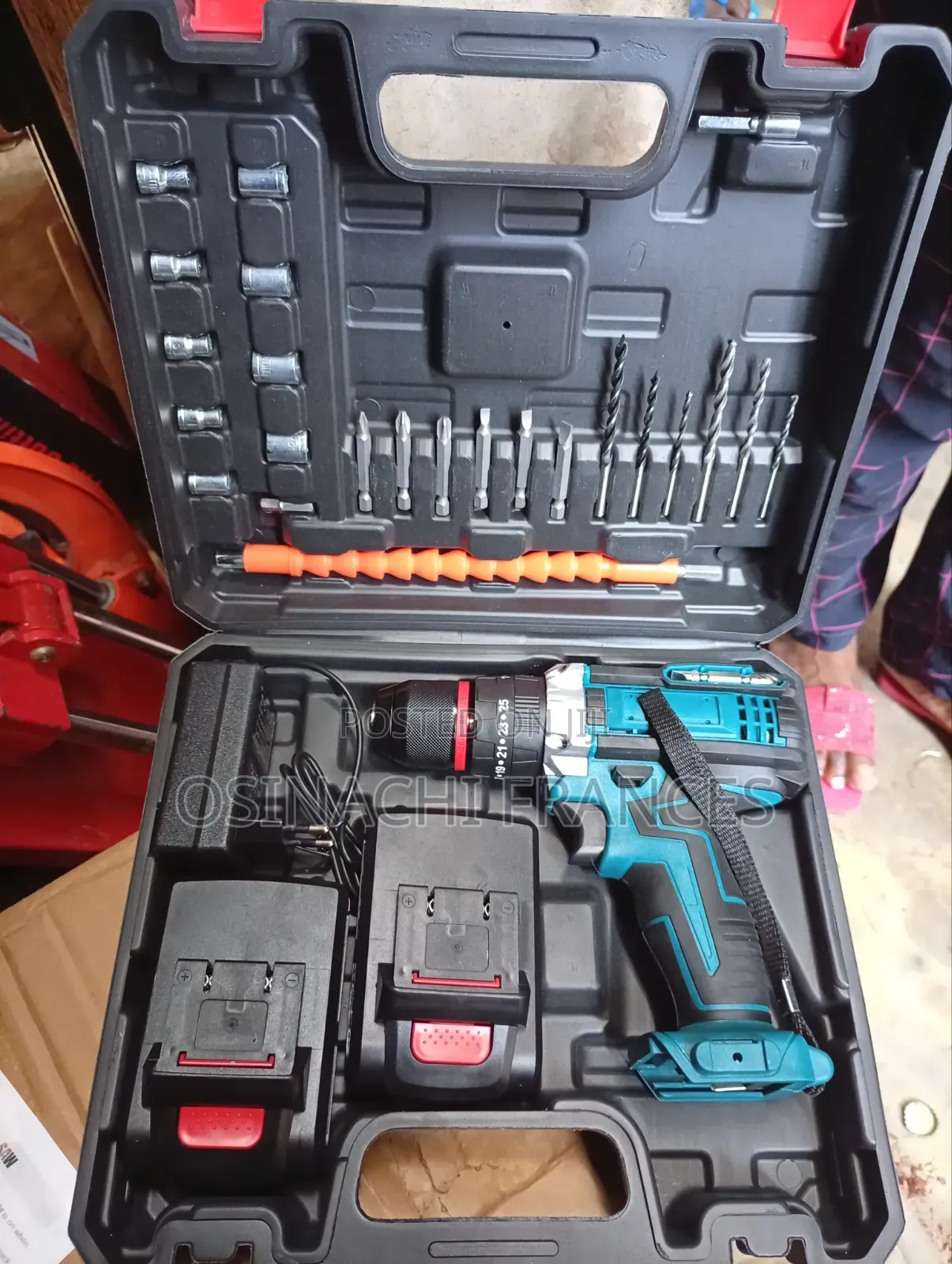 Bosch Cordless Screwdriver Machine With 2 Battery
