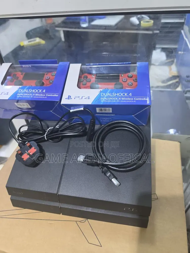 Ps4 Fat Full Package – Console + Controllers + Games