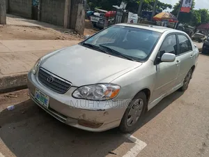 Toyota Corolla S 2004 Silver