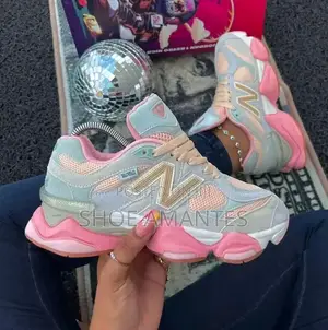Female Sneakers