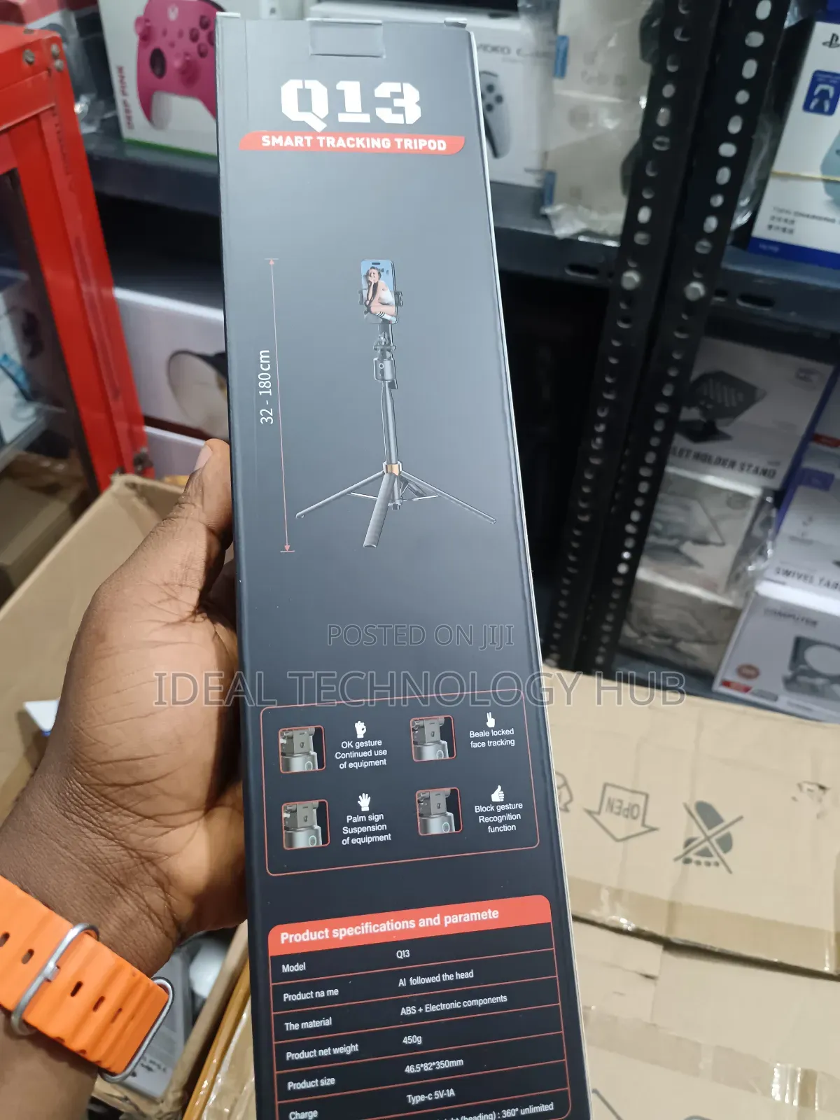 Q13 Smart Tracking Tripod