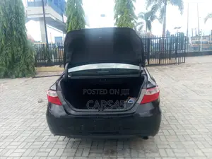 Toyota Camry 2016 Black