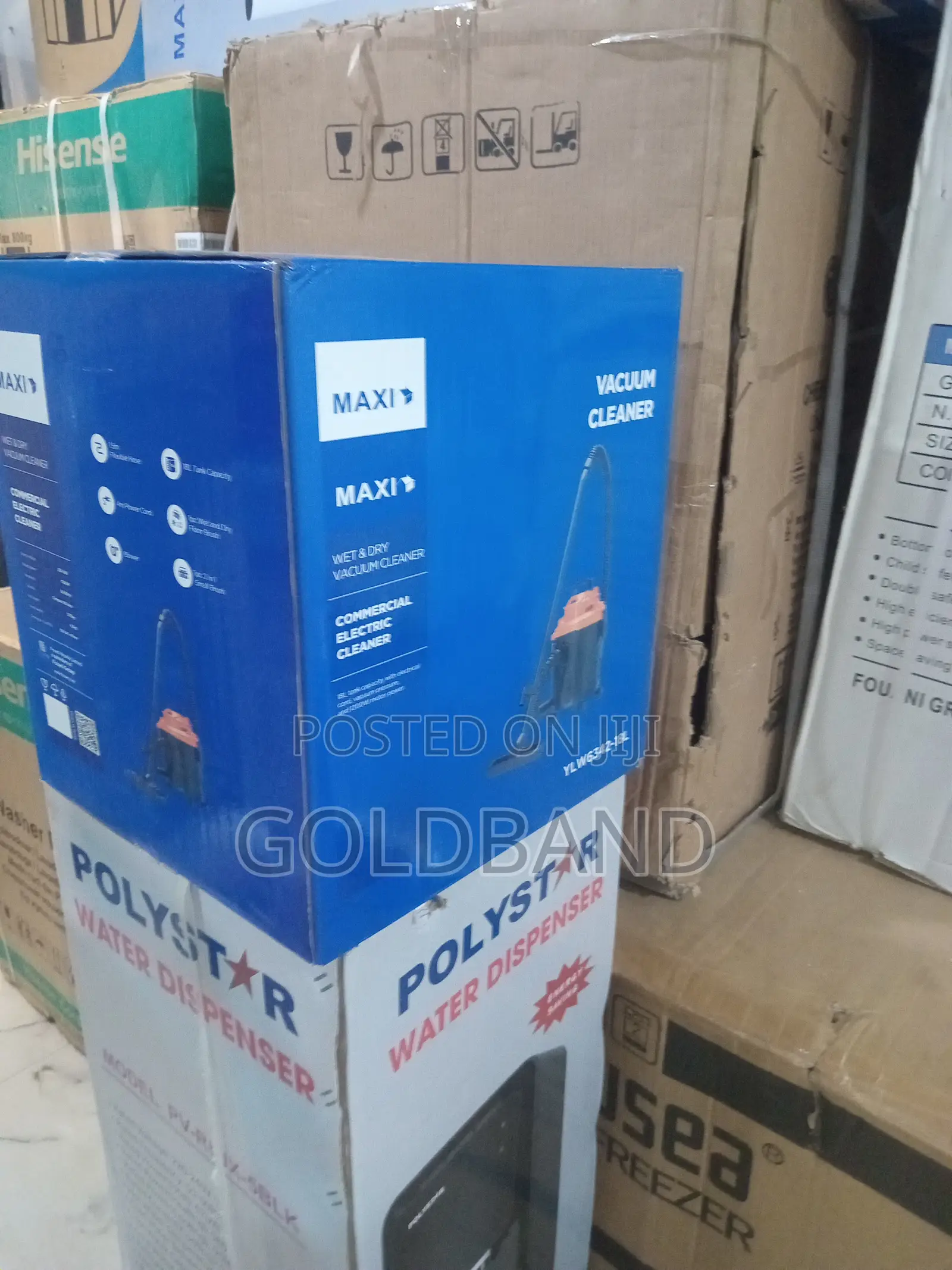 Maxi Commercial Vacuum for Deep Cleaning