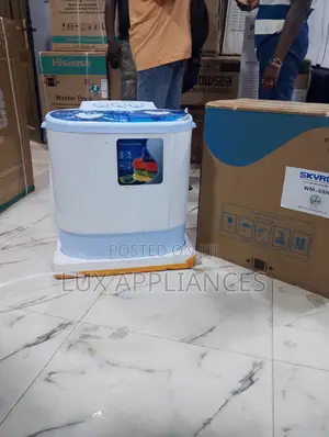 Skyrun 5kg Compact Washing Machine With Smooth Operation