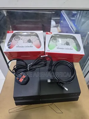 Ps4 Fat + Dual Pads + Massive Game Collection