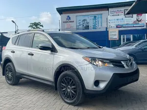 Toyota RAV4 2014 Silver