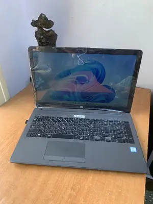 Laptop HP 250 G7 8GB Intel Core i5 HDD 500GB
