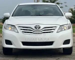 Toyota Camry 2010 White