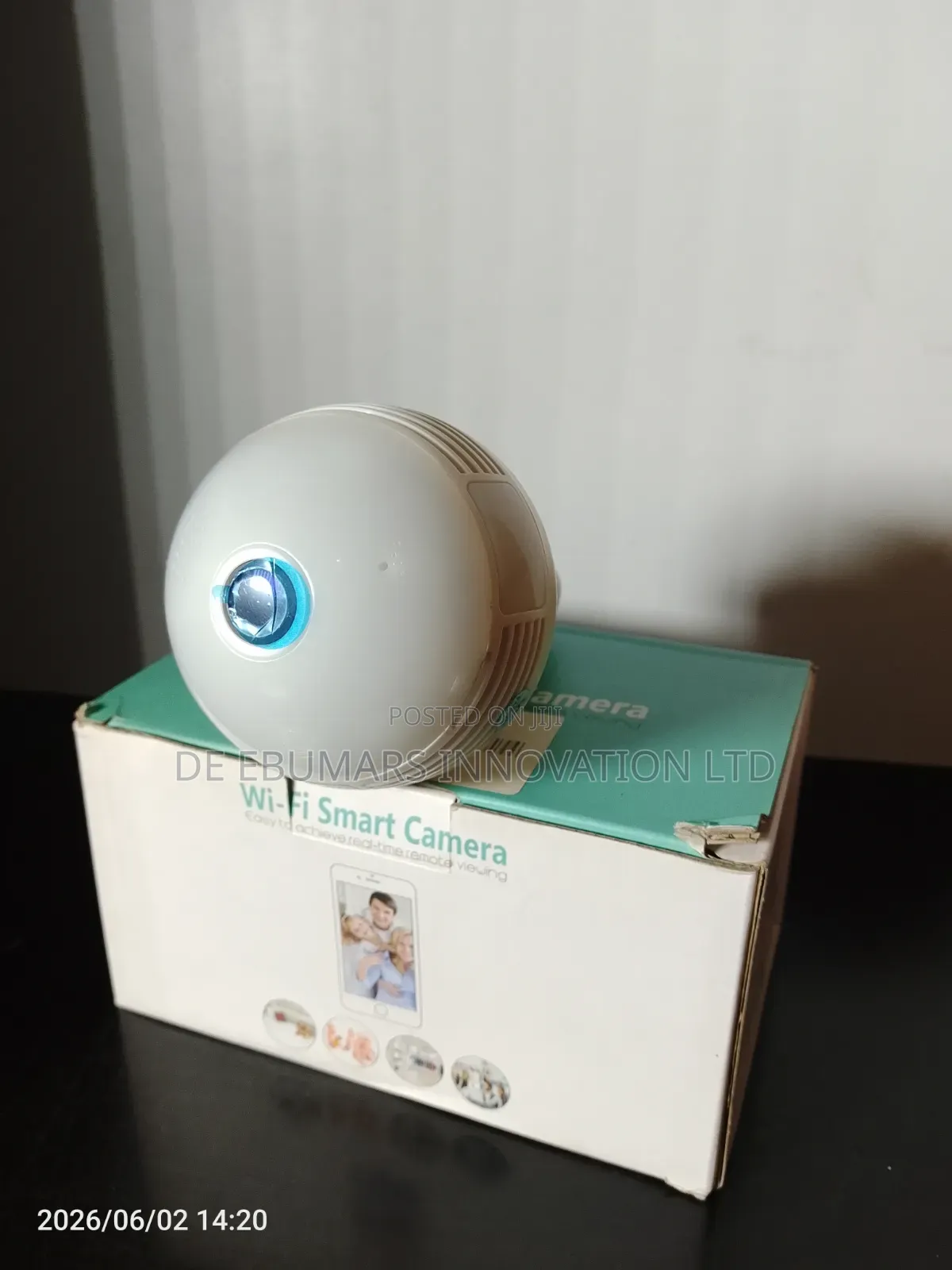 Wi-Fi Smart Bulb Camera