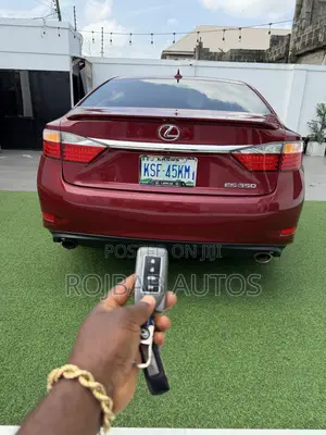 Lexus ES 350 FWD 2015 Red