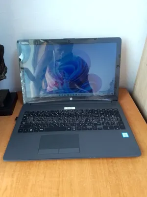 Laptop HP 250 G7 8GB Intel Core i5 HDD 500GB