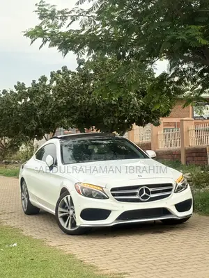 Mercedes-Benz C300 Base 4Matic Coupe AWD (2.0L 4cyl 7A) 2017 White