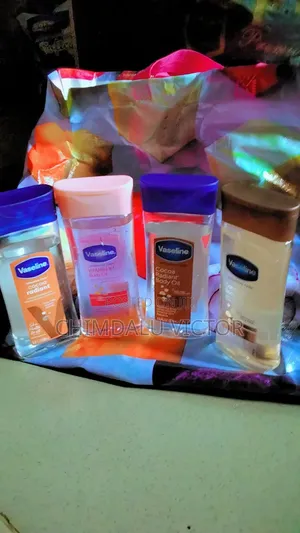 Vaseline Body Oil