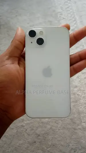 Apple iPhone 13 128 GB White