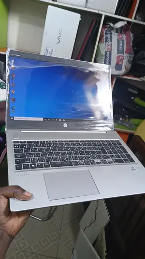 Laptop HP ProBook 650 G7 8GB Intel Core i3 HDD+SSD 500GB