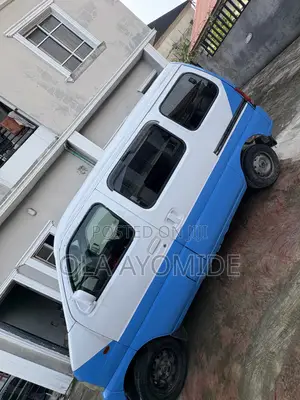 Suzuki APV Minibus 2008